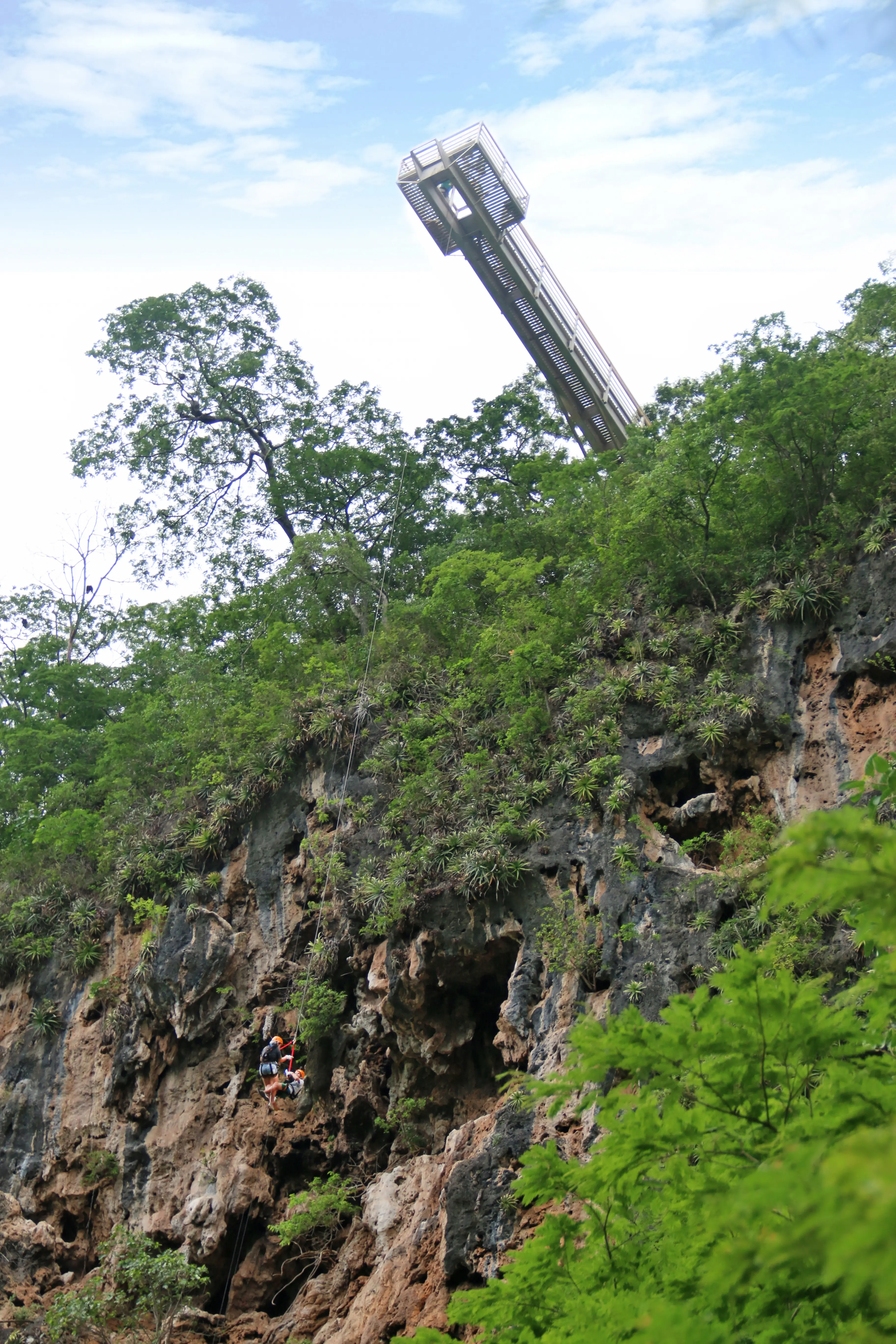 Rapel Boca da Onça + Trilha Eco