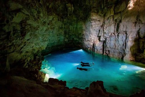 Flutuação Gruta do Mimoso